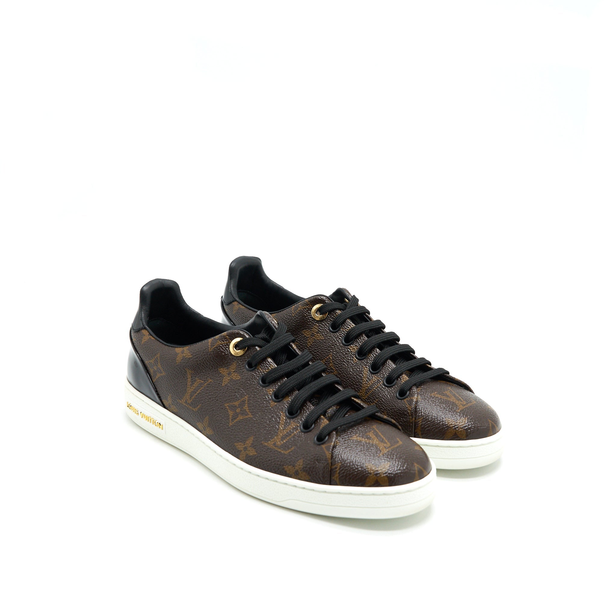 louis-vuitton-size38-frontrow-sneaker
