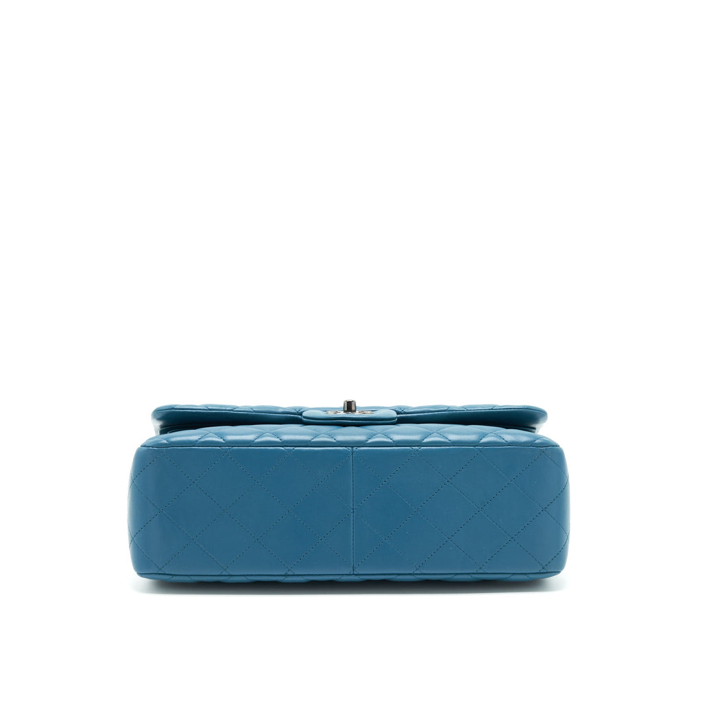 chanel-jumbo-classic-double-flap-bag-lambskin-green-shw
