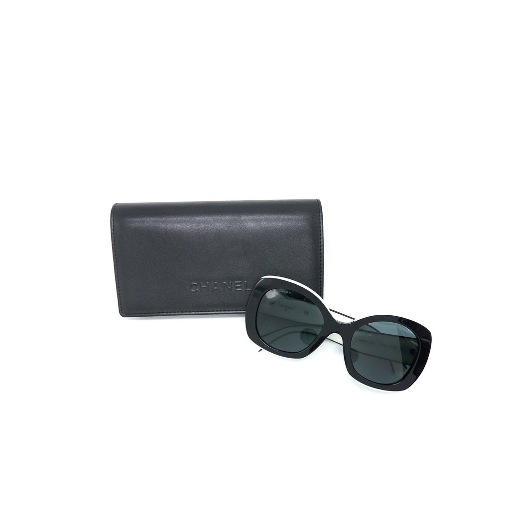 chanel-71414a-square-sunglasses-black-white-shw