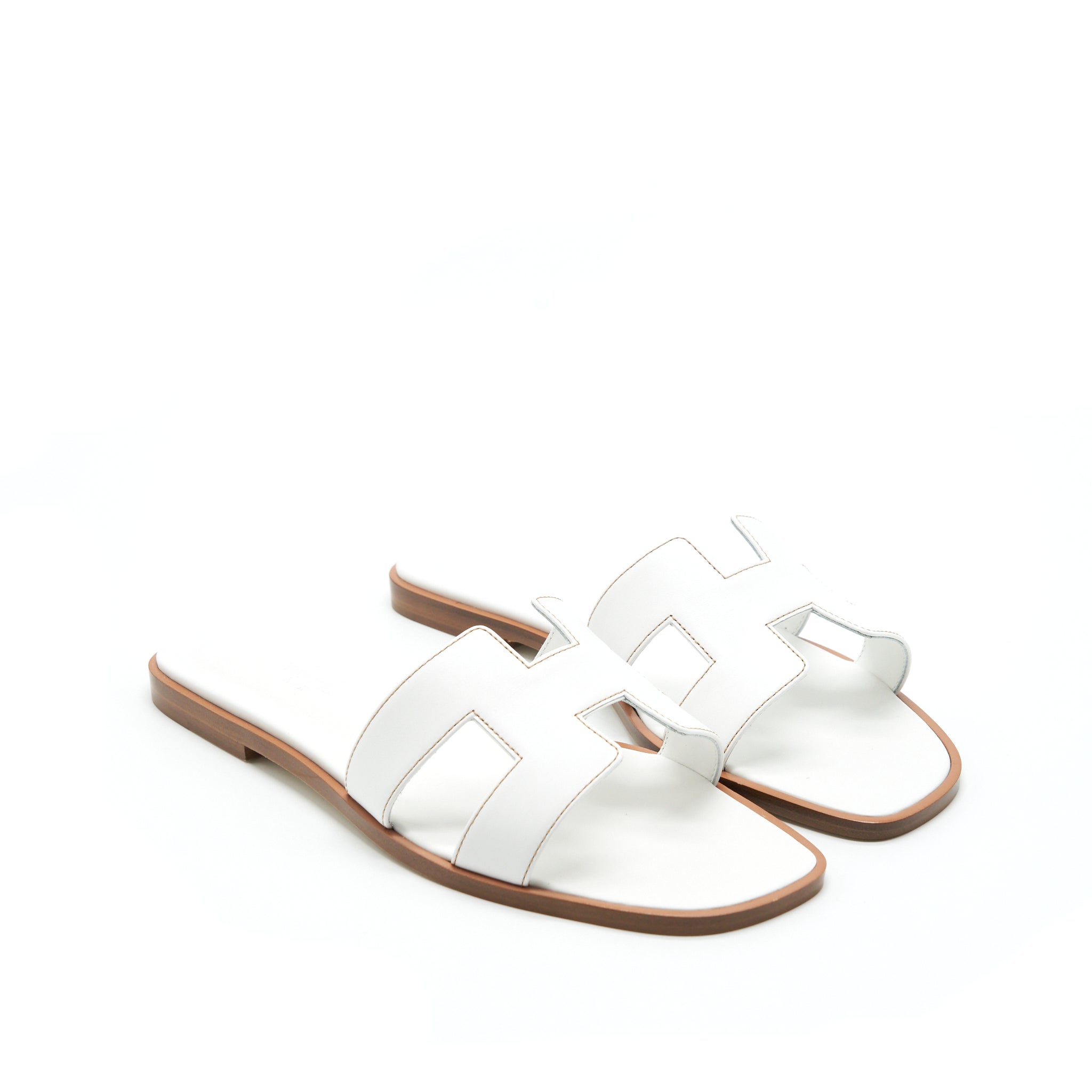 hermes-size-38-oran-sandal-box-blanc-2