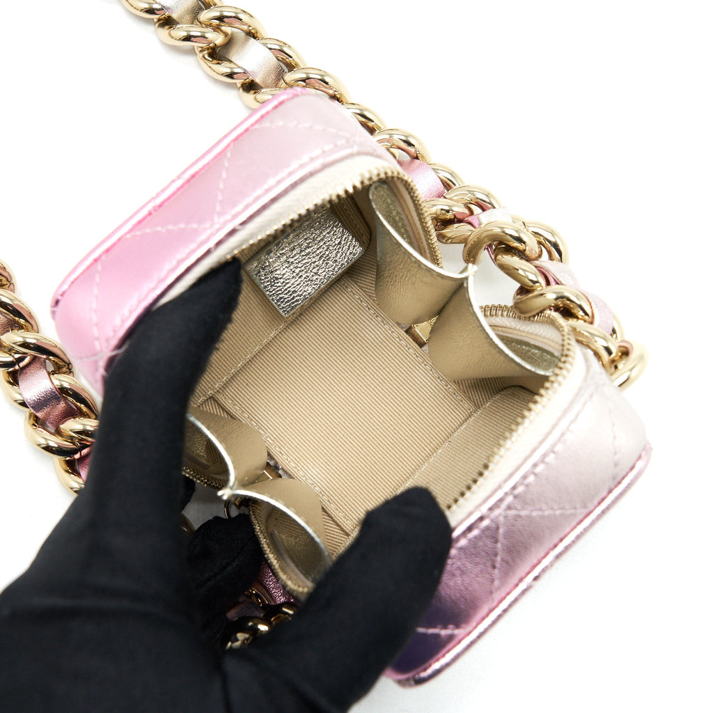 chanel-mini-vanity-with-giant-chain-iridescent-pink-lghw-1