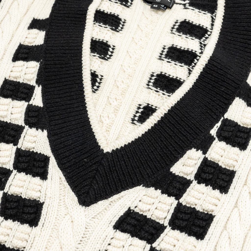 chanel-size-40-sweater-cashmere-black-white