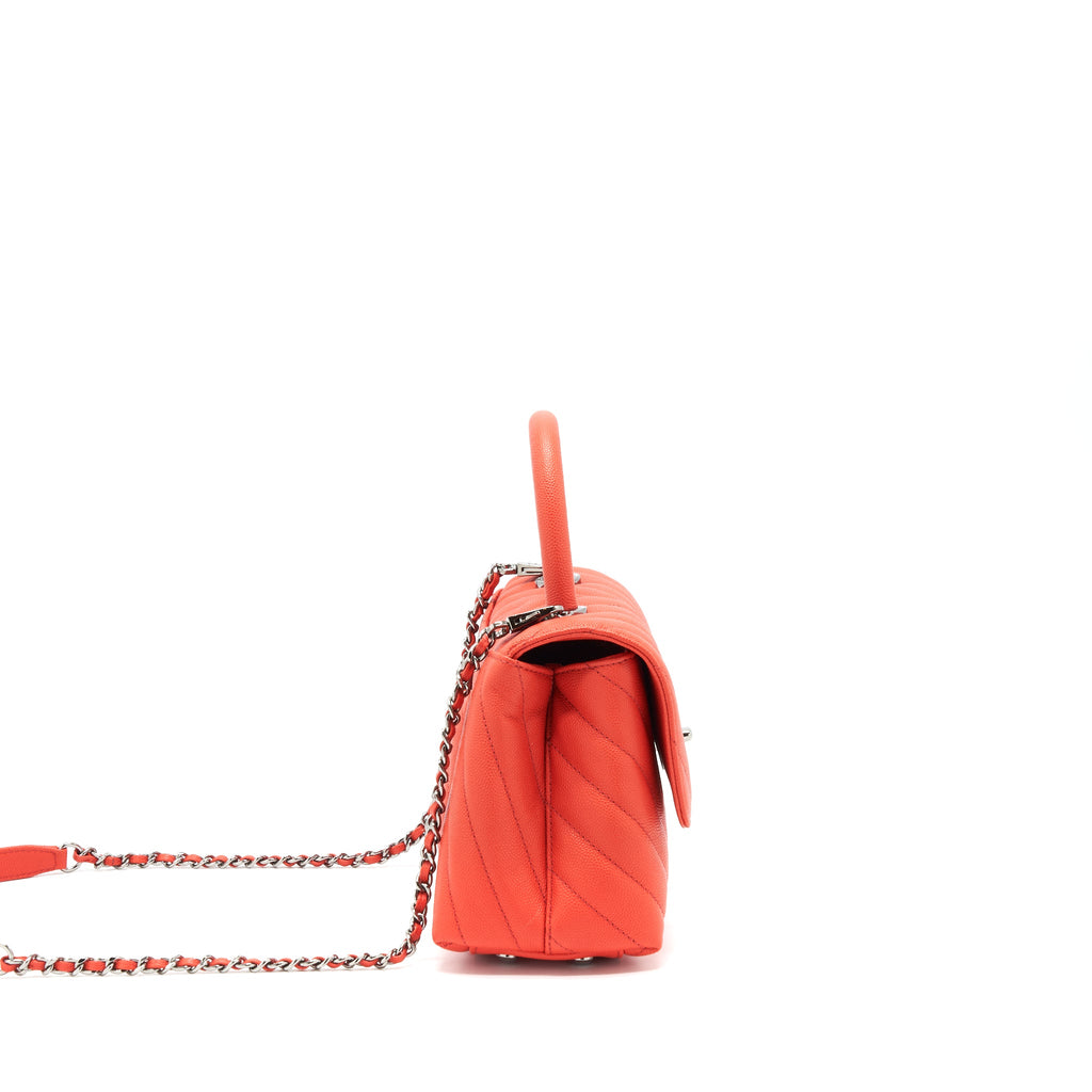 chanel-coco-handle-chevron-small-24cm-coral-red-ruthenium-hardware