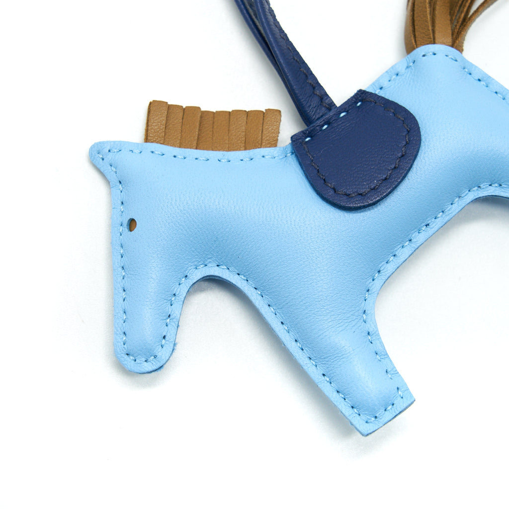 hermes-rodeo-pm-light-blue-dark-blue-sesame