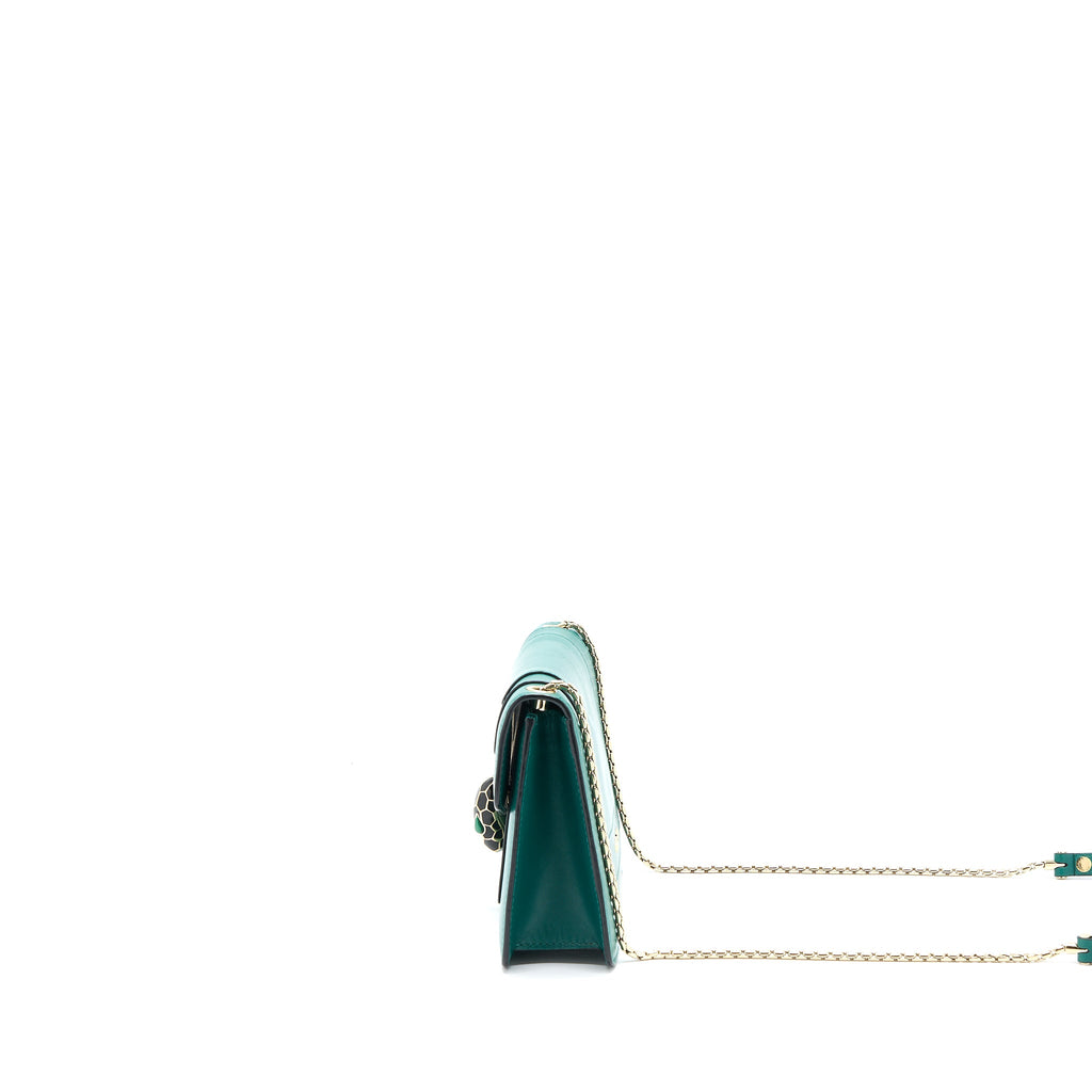 bvlgari-serpenti-forever-crossbody-bag-calfskin-green-lghw
