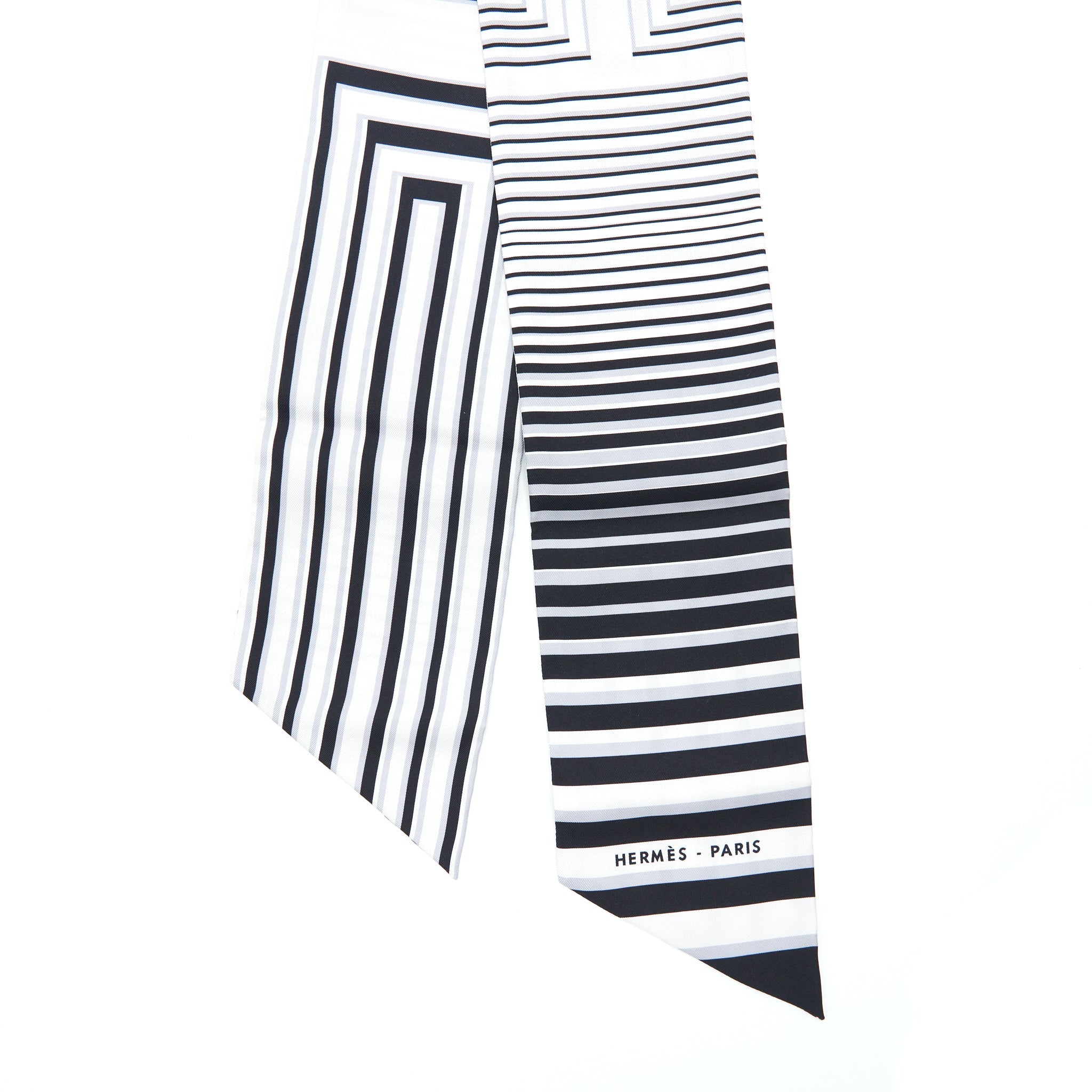 hermes-maxi-twilly-dark-blue-white