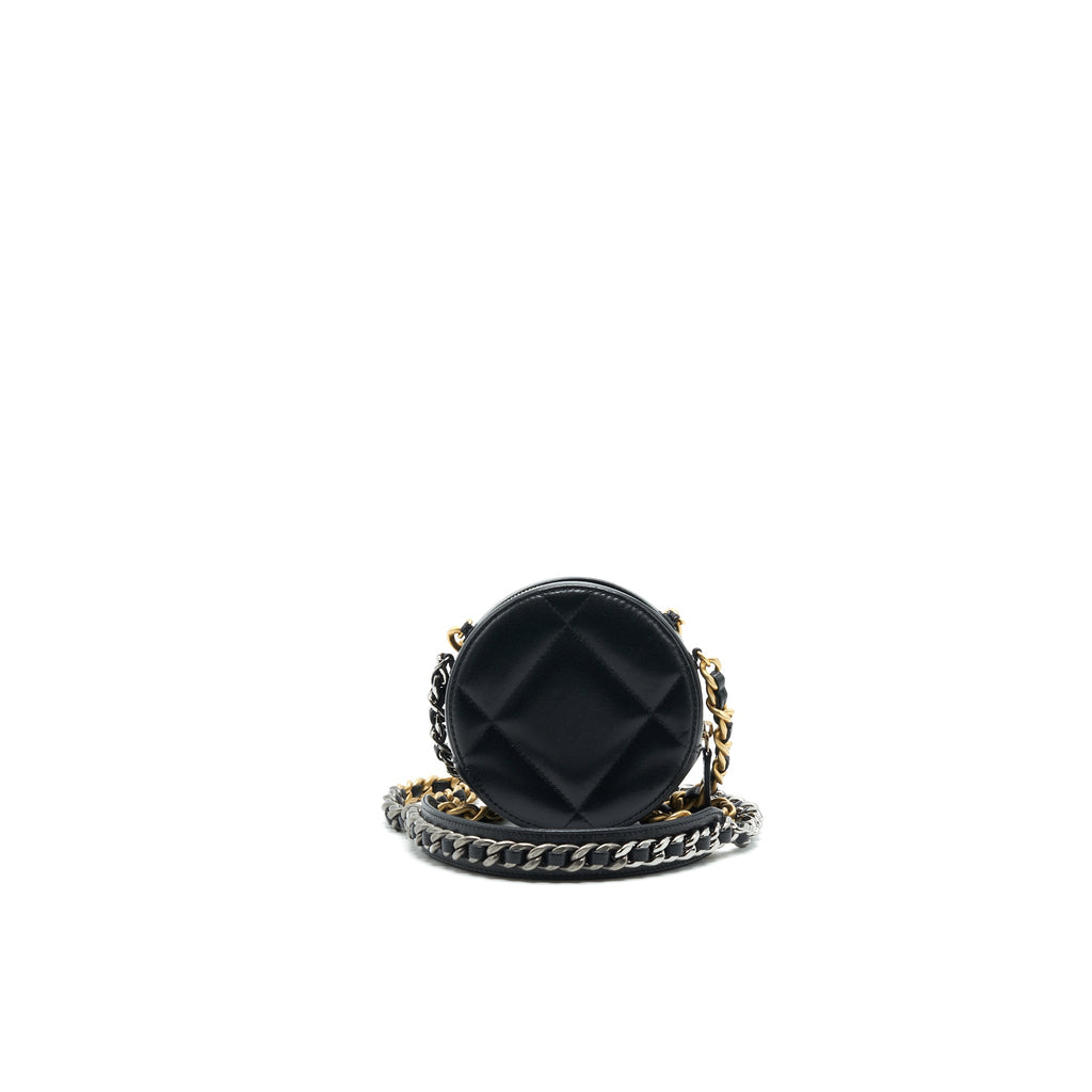 chanel-19-clutch-with-chain-black