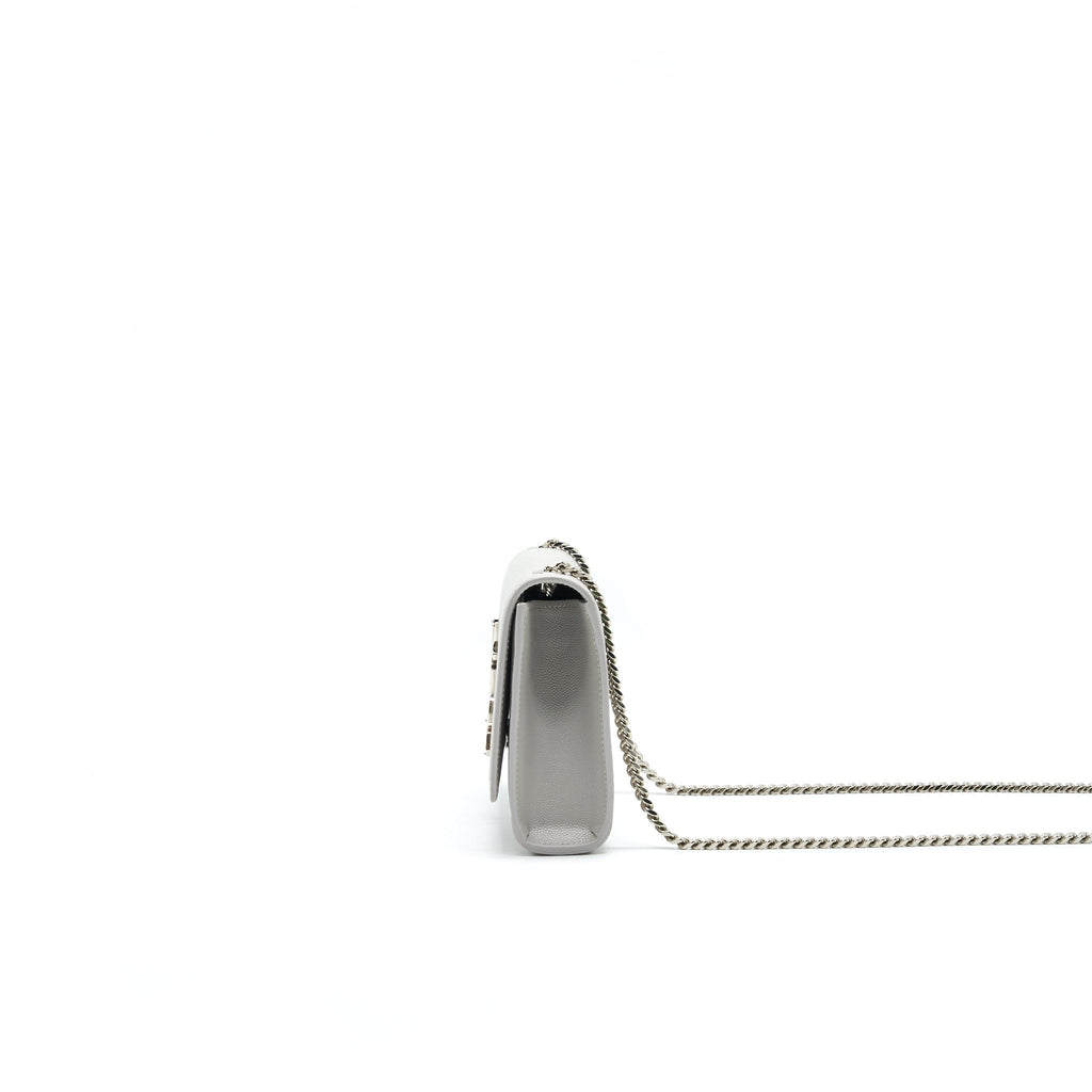 saint-laurent-small-kate-small-chain-bag-light-grey-shw-1