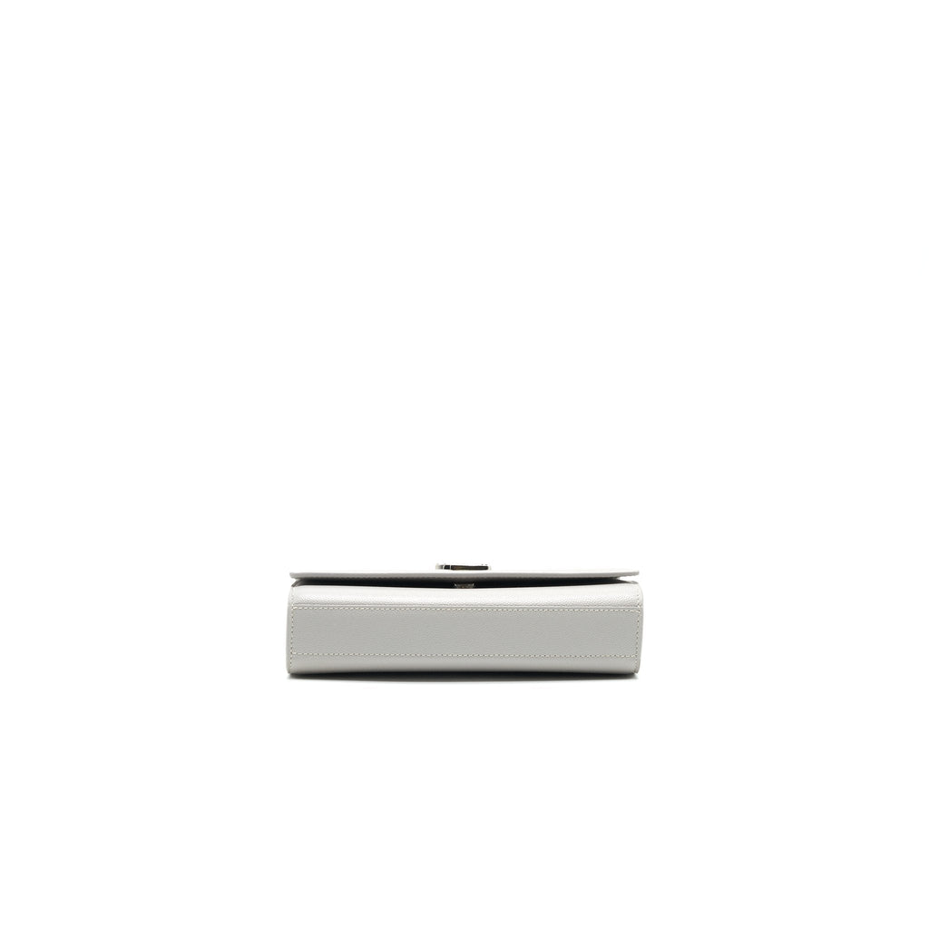 saint-laurent-small-kate-small-chain-bag-light-grey-shw-1
