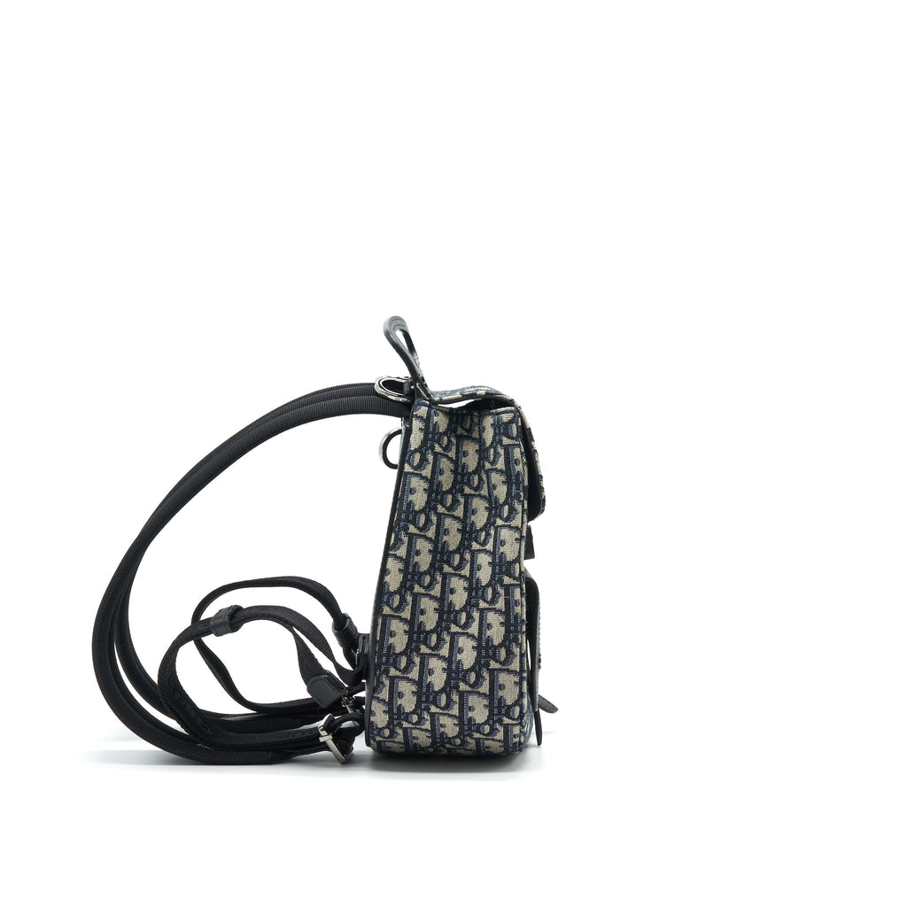 dior-oblique-saddle-backpack