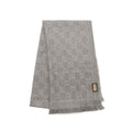 gucci-knitted-wool-scarf-gg-supreme-jacquard-light-grey