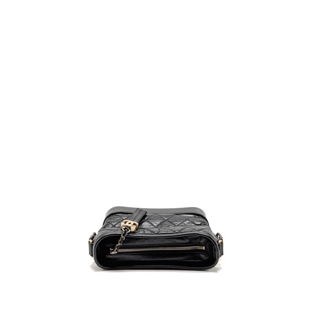 chanel-small-gabrielle-hobo-bag-calfskin-black-multicolour-hardware-6