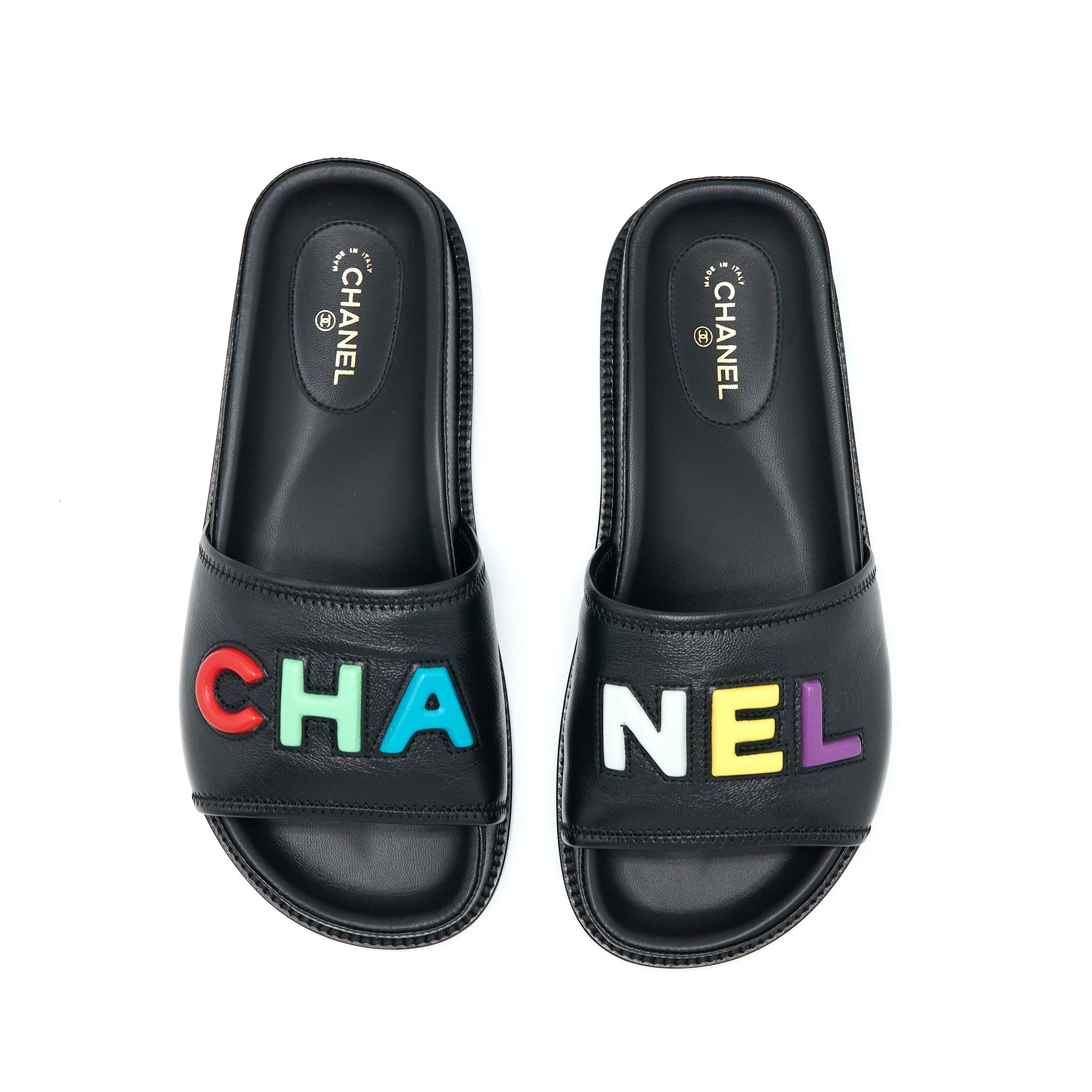 chanel-logo-multicolour-letter-slides-black