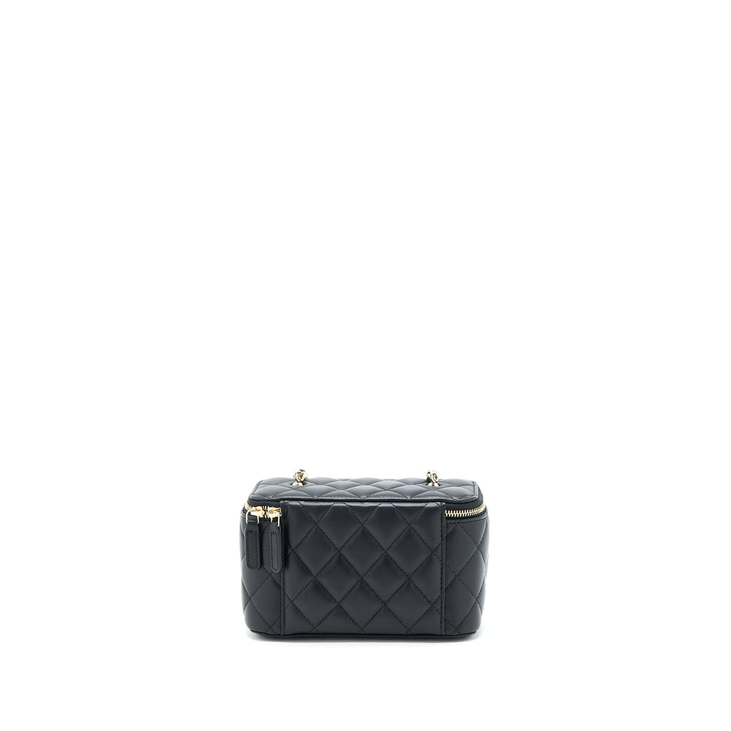 chanel-23c-pearl-crush-long-vanity-lambskin-black-lghw-microchip