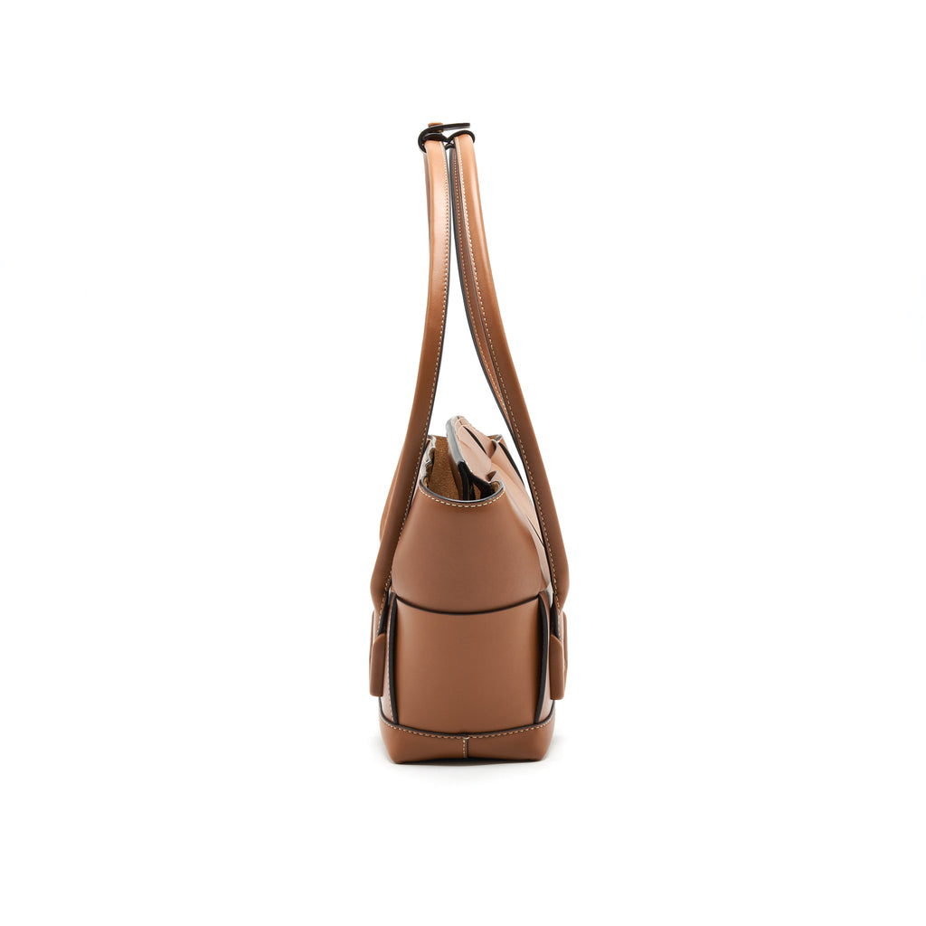 bottega-veneta-small-arco-bag-wood