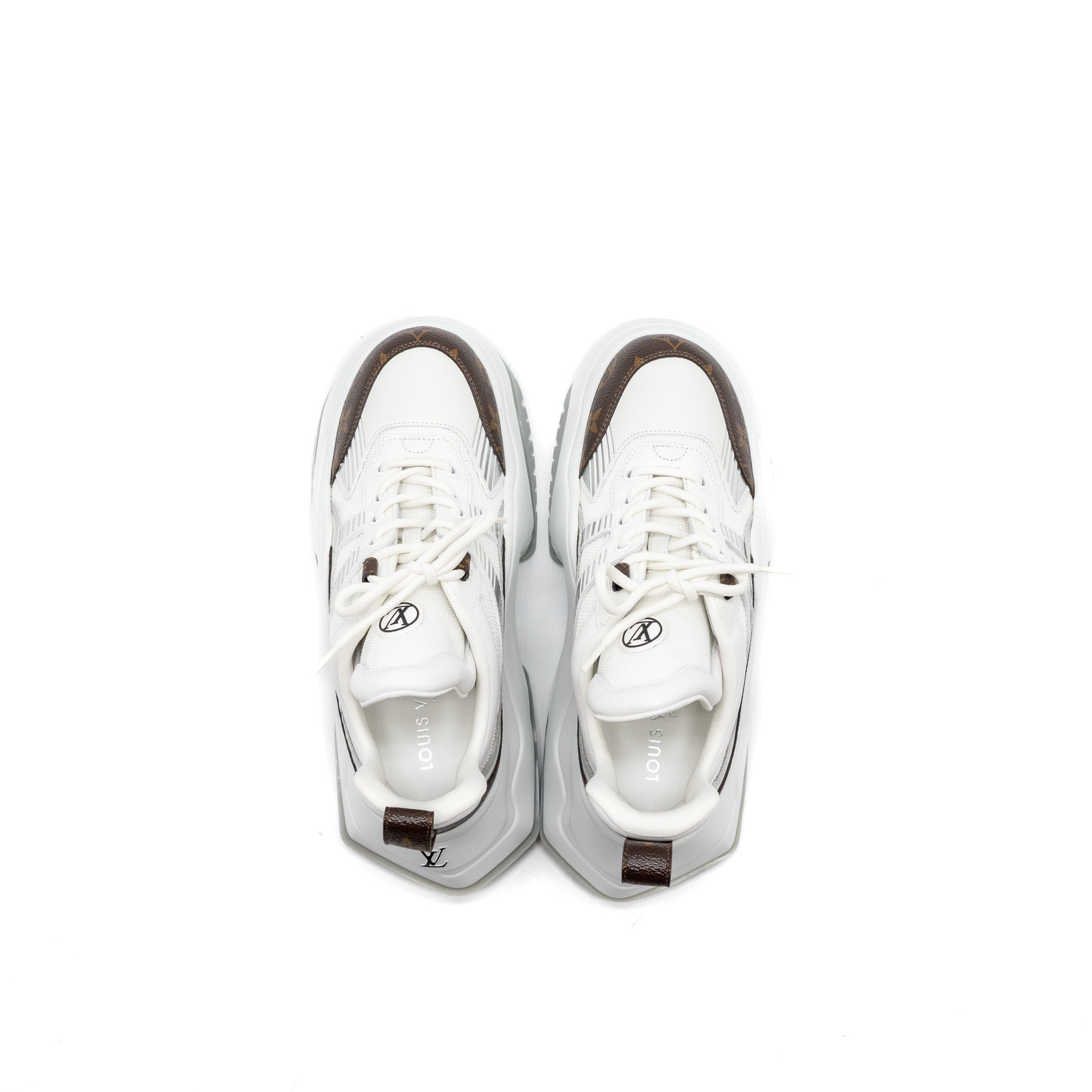 louis-vuitton-white-shoes
