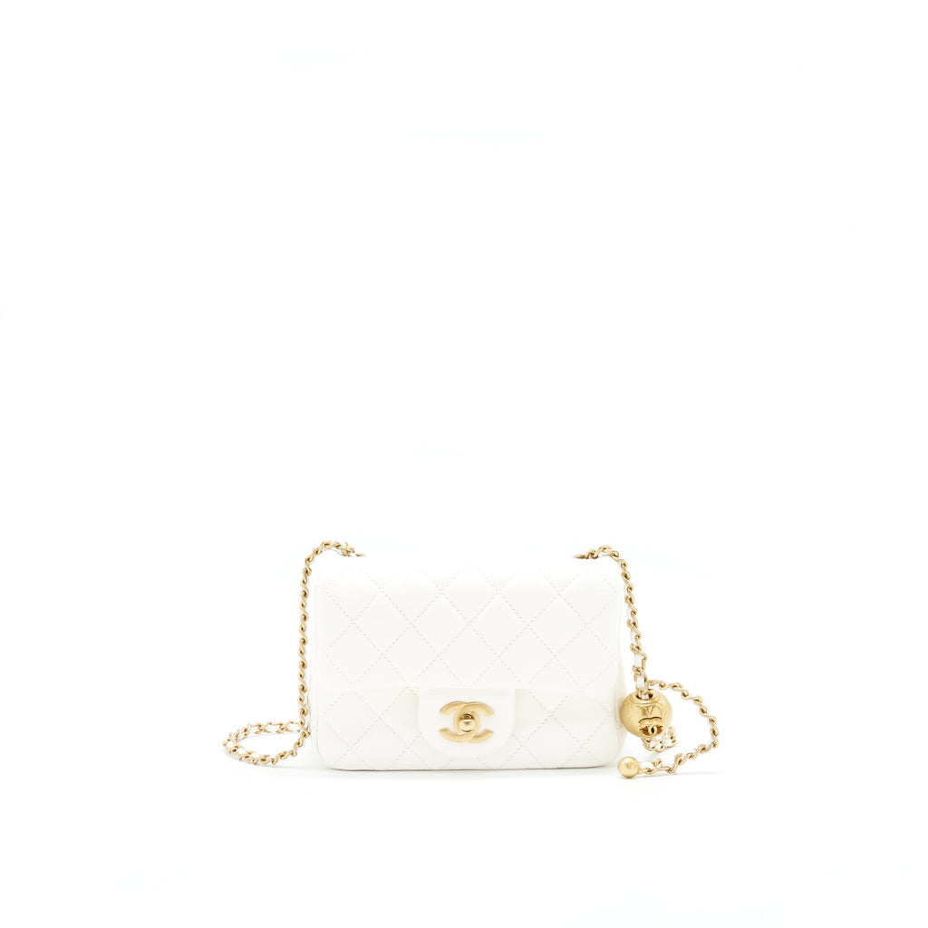 chanel-21b-pearl-crush-square-mini-flap-bag-white-ghw-2