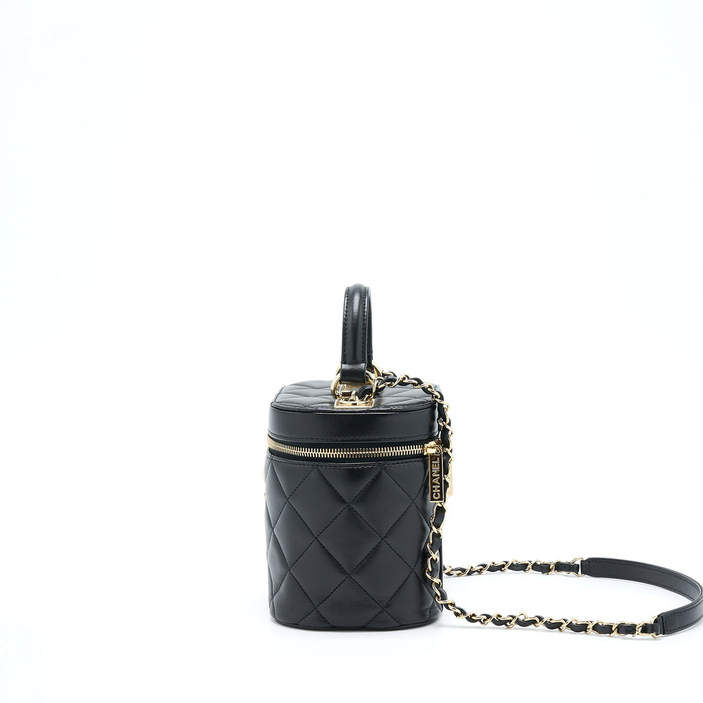 chanel-trendy-vanity-case-lambskin-black-lghw-microchip