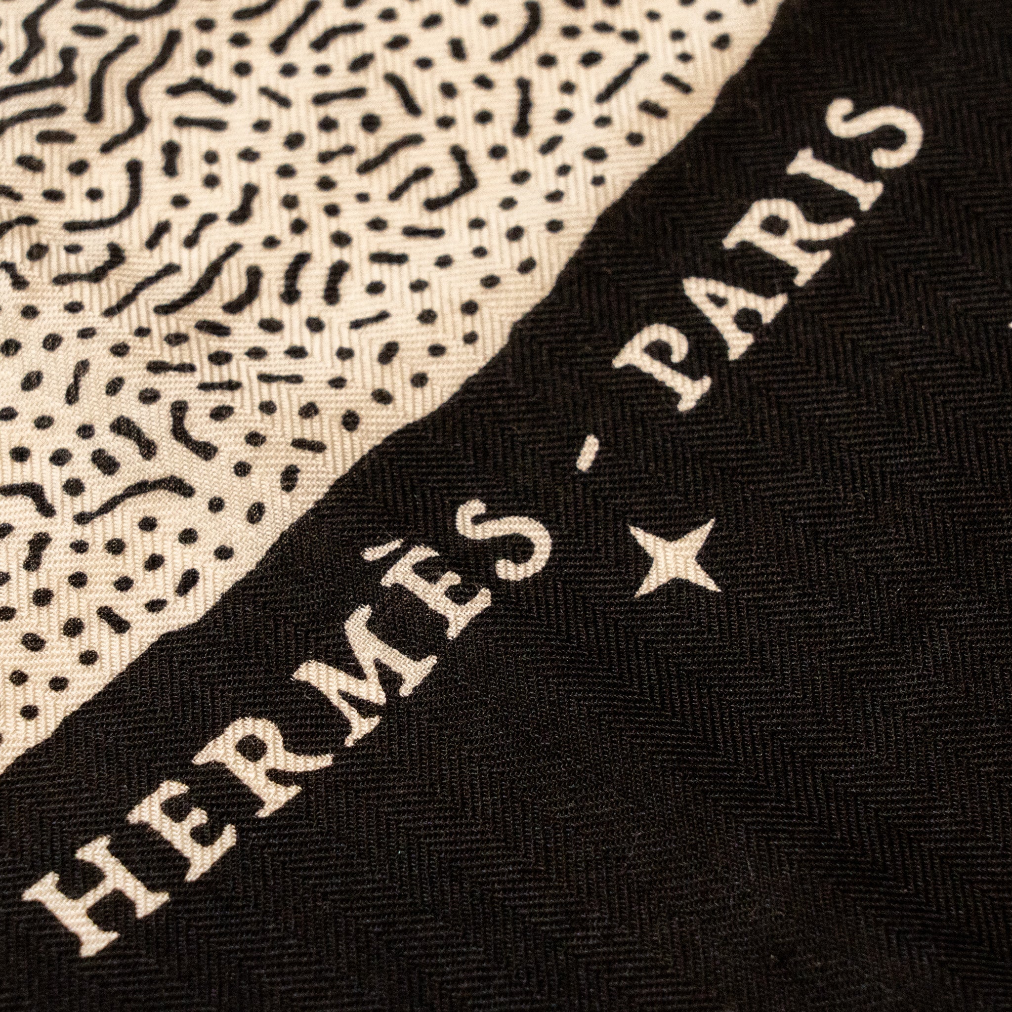 hermes-140cm-clair-de-lune-shawl-scarf-cashmere-silk-black-white