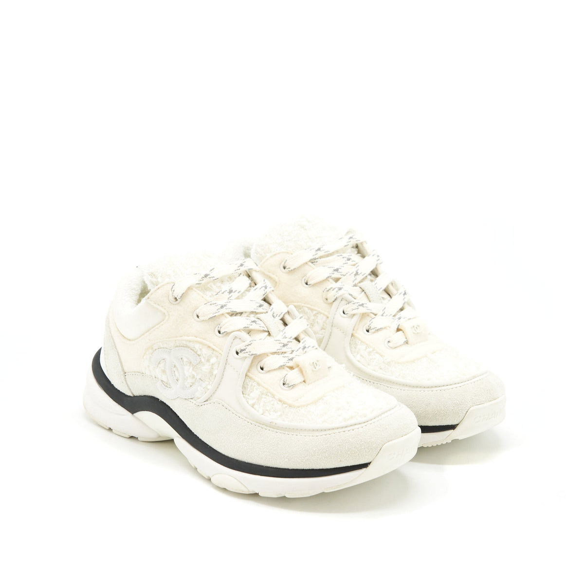 chanel-size-35-sneakers-white-size-run-small