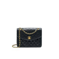 chanel-vintage-cc-flap-bag-in-ghw