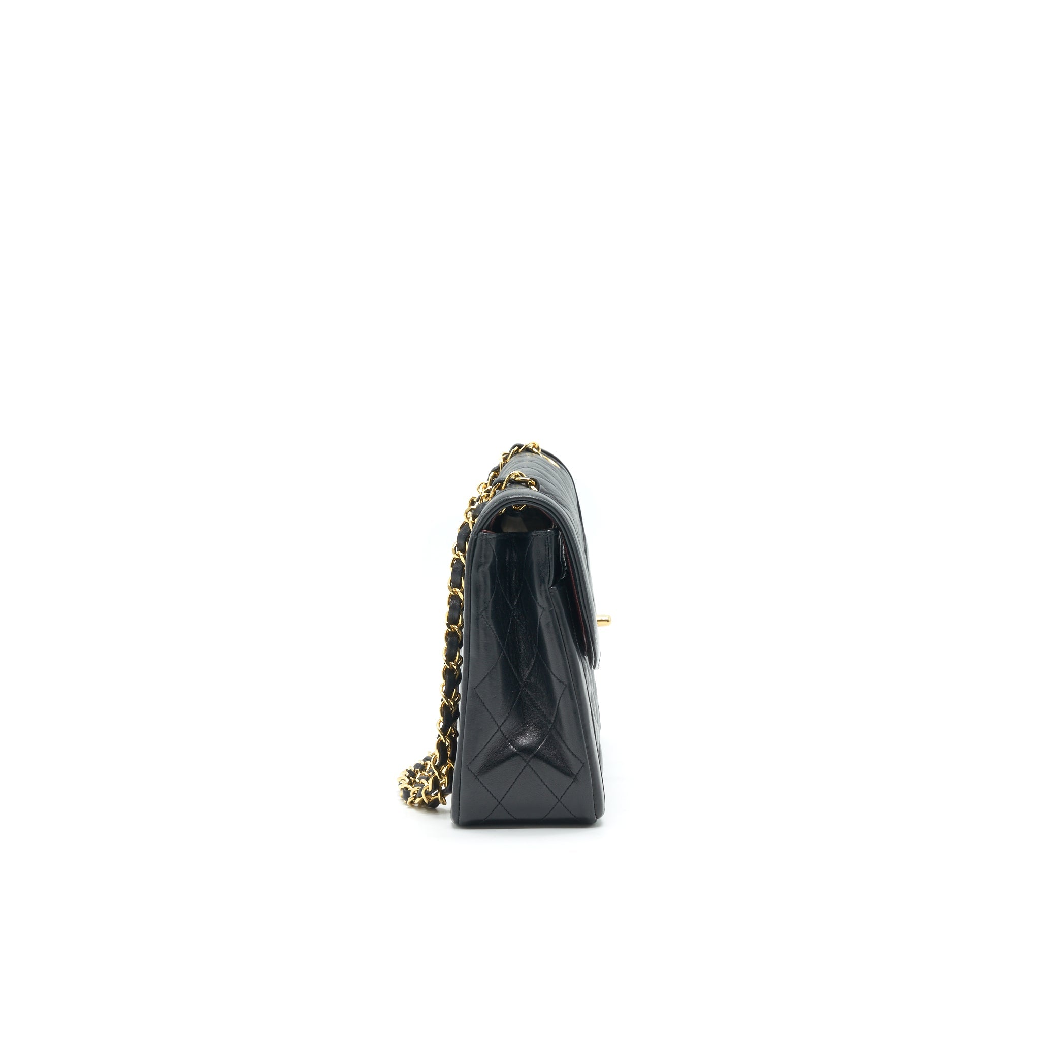 chanel-vintage-cc-flap-bag-in-ghw