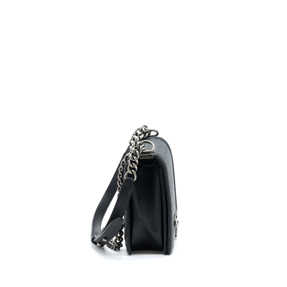 chanel-new-medium-28cm-boy-bag-caviar-black-ruthenium-shw