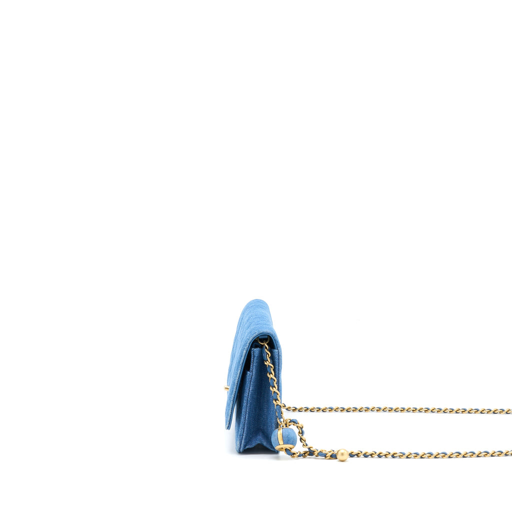 chanel-denim-pearl-crush-wallet-on-chain-denim-blue-brushed-ghw