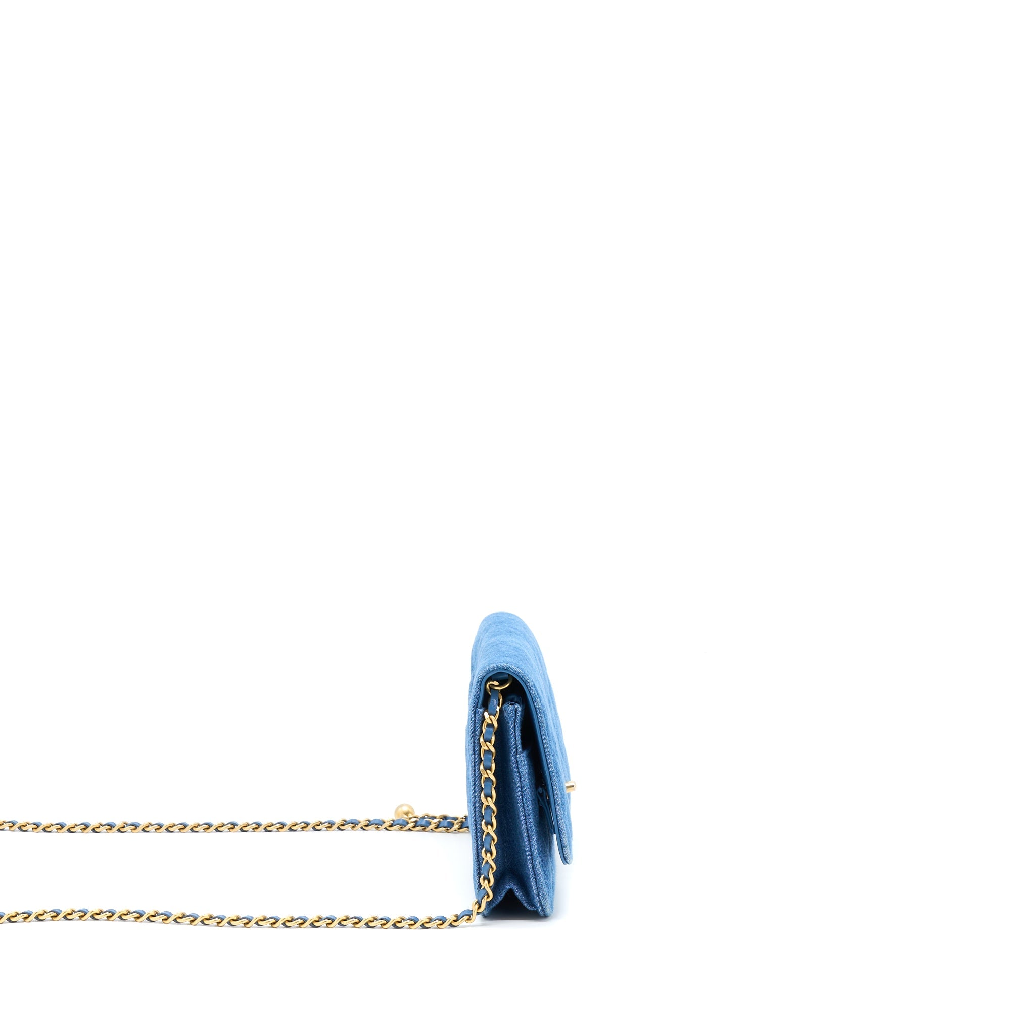 chanel-denim-pearl-crush-wallet-on-chain-denim-blue-brushed-ghw