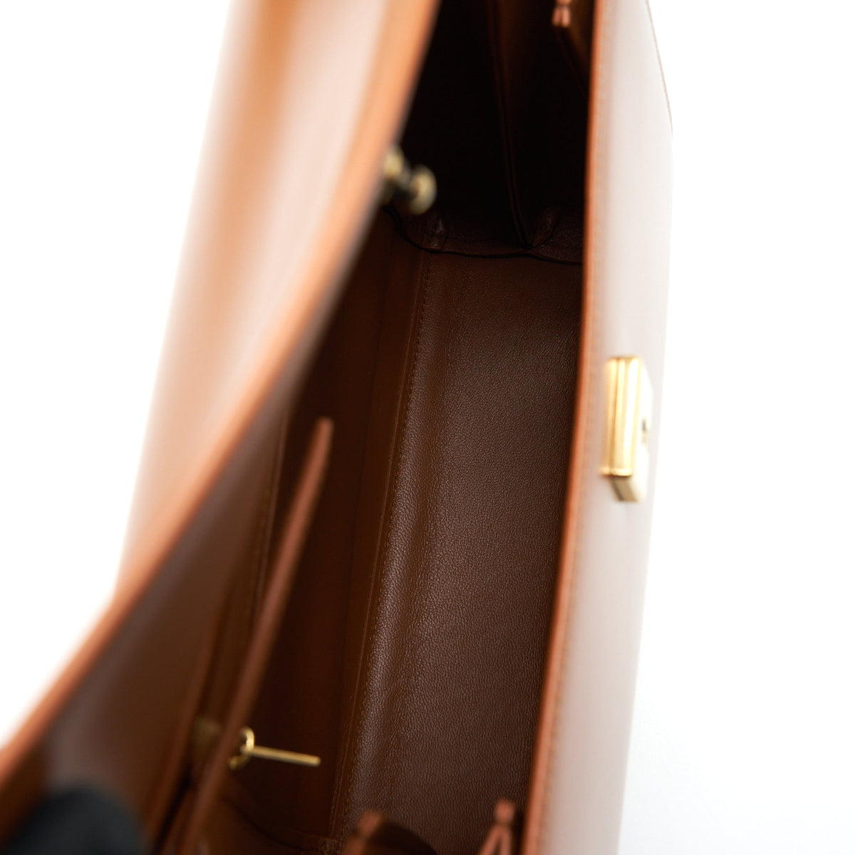balenciaga-ghost-medium-shoulder-bag-calfskin-caramel-ghw