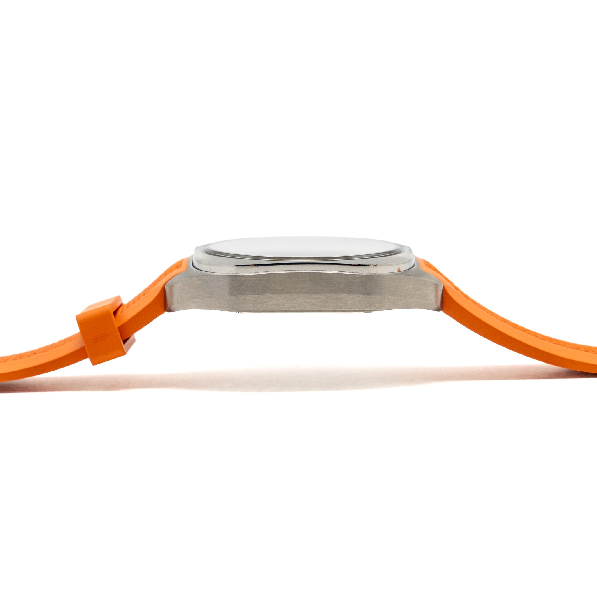 hermes-h08-watch-42mm-large-model-with-orange-rubber-strap