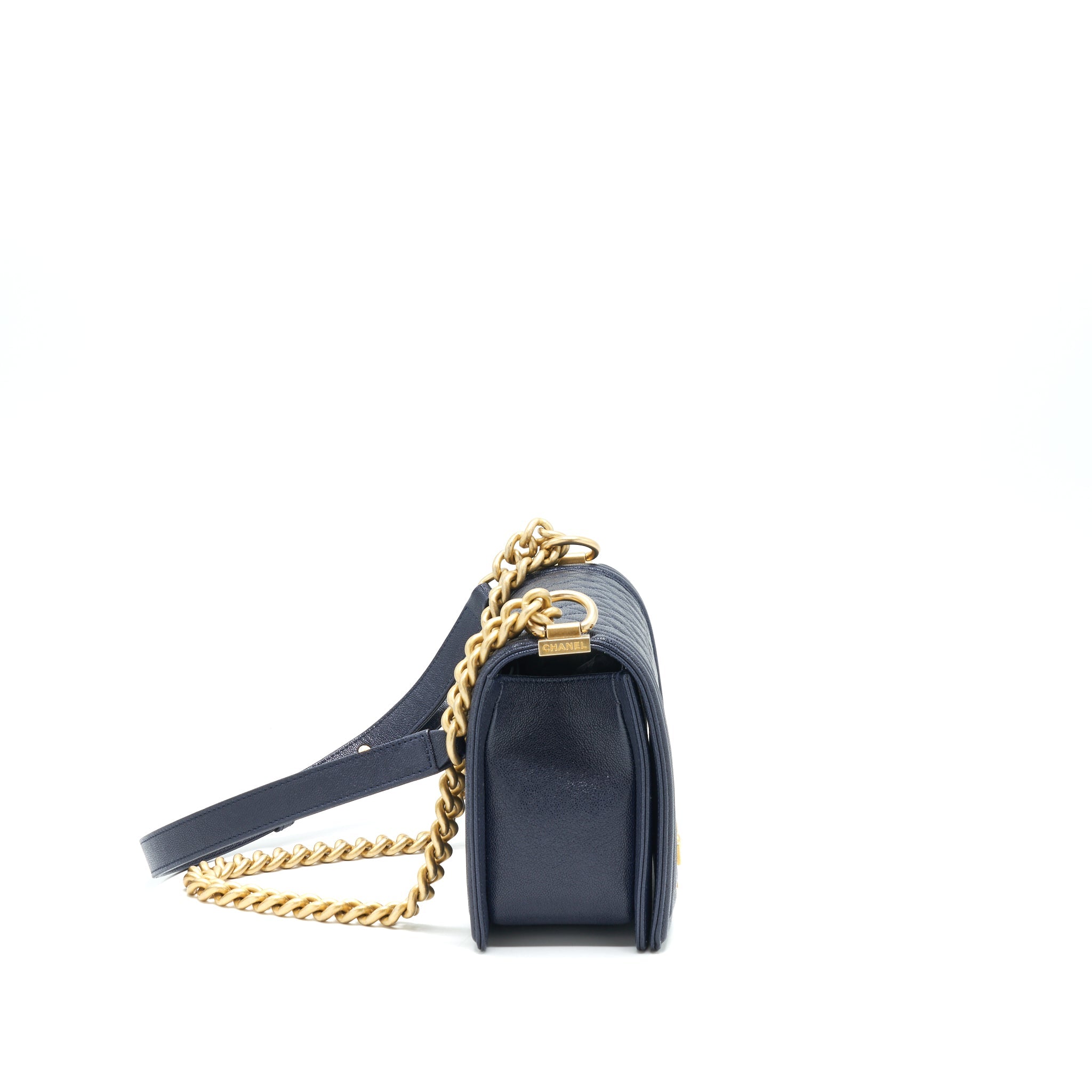 chanel-medium-boy-grained-navy-calfskin-brushed-ghw