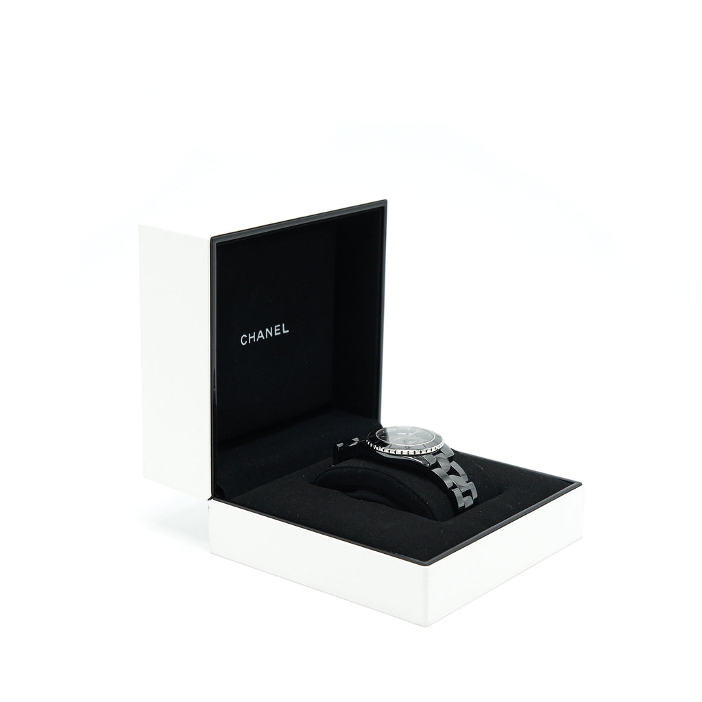 chanel-j12-phantom-watch-38mm-h6185-1