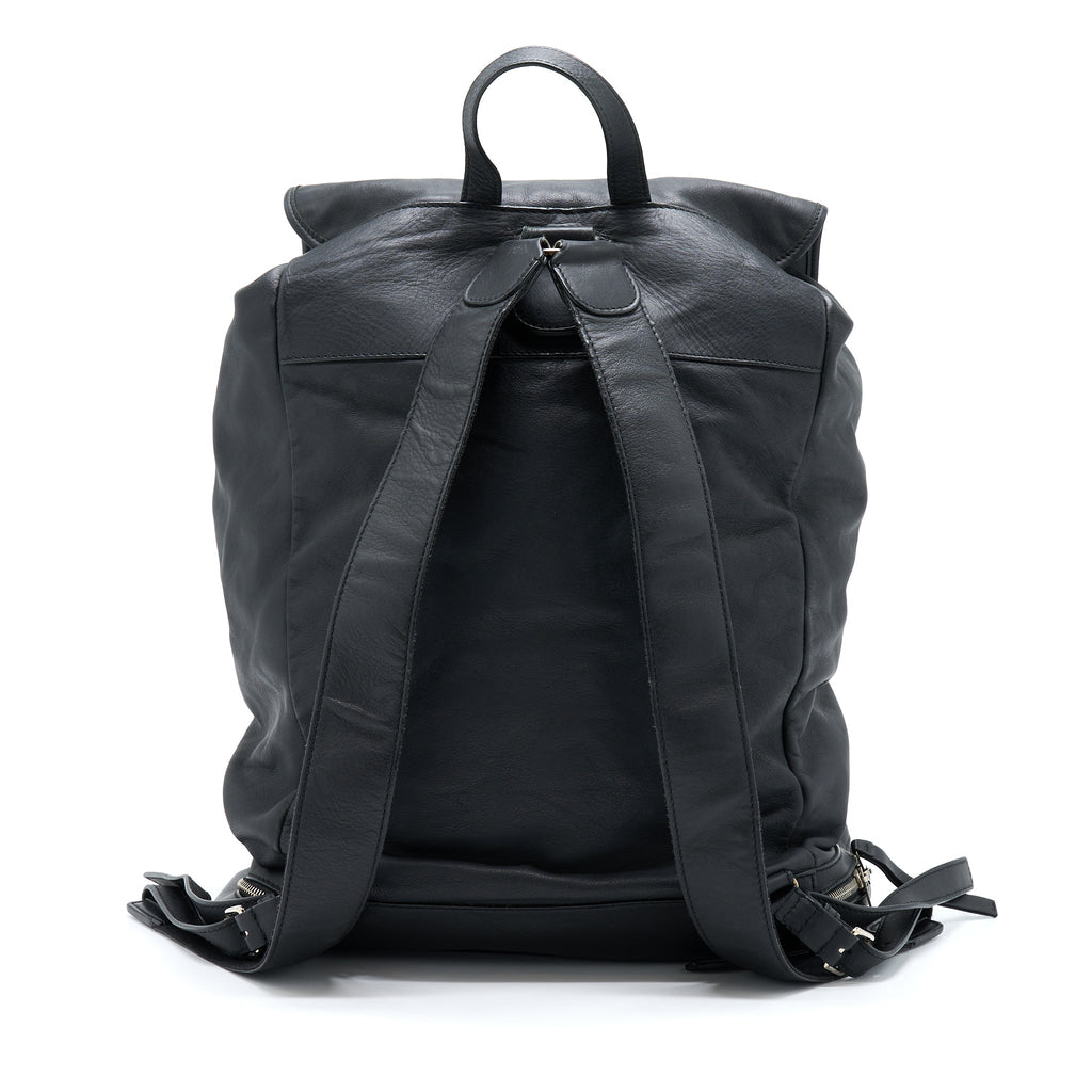 balenciaga-backpack-calfskin-black-shw