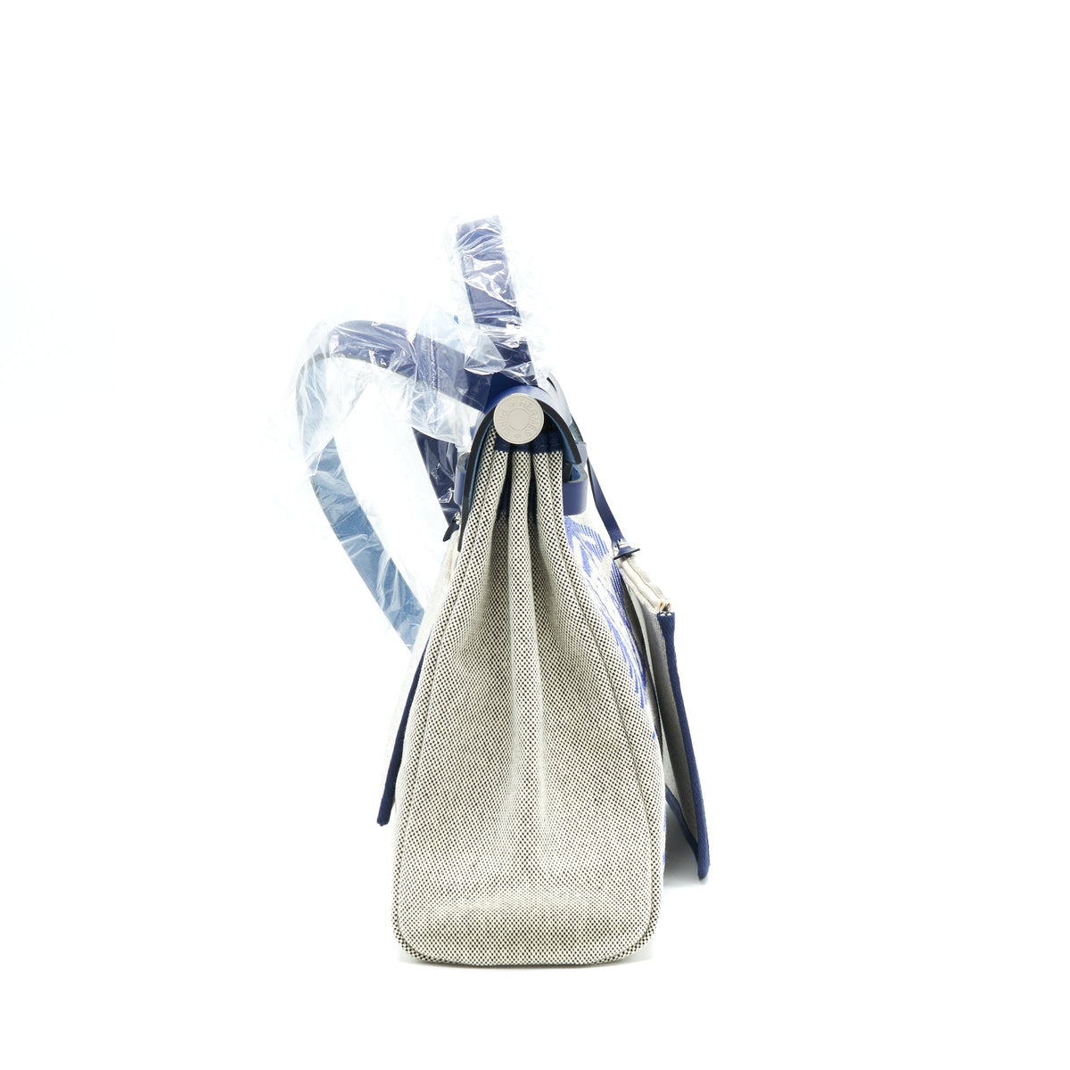 hermes-herbag-zip-31-retourne-bag-blue-de-france-ecru-black