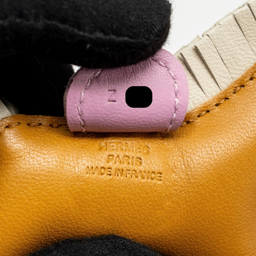 hermes-rodeo-pm-bag-charm-sesame-craie-mauve-sylve-stamp-z-copy