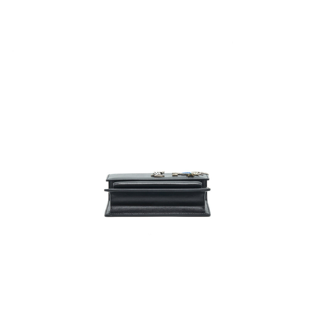 saint-laurent-limited-sunset-wallet-on-chain