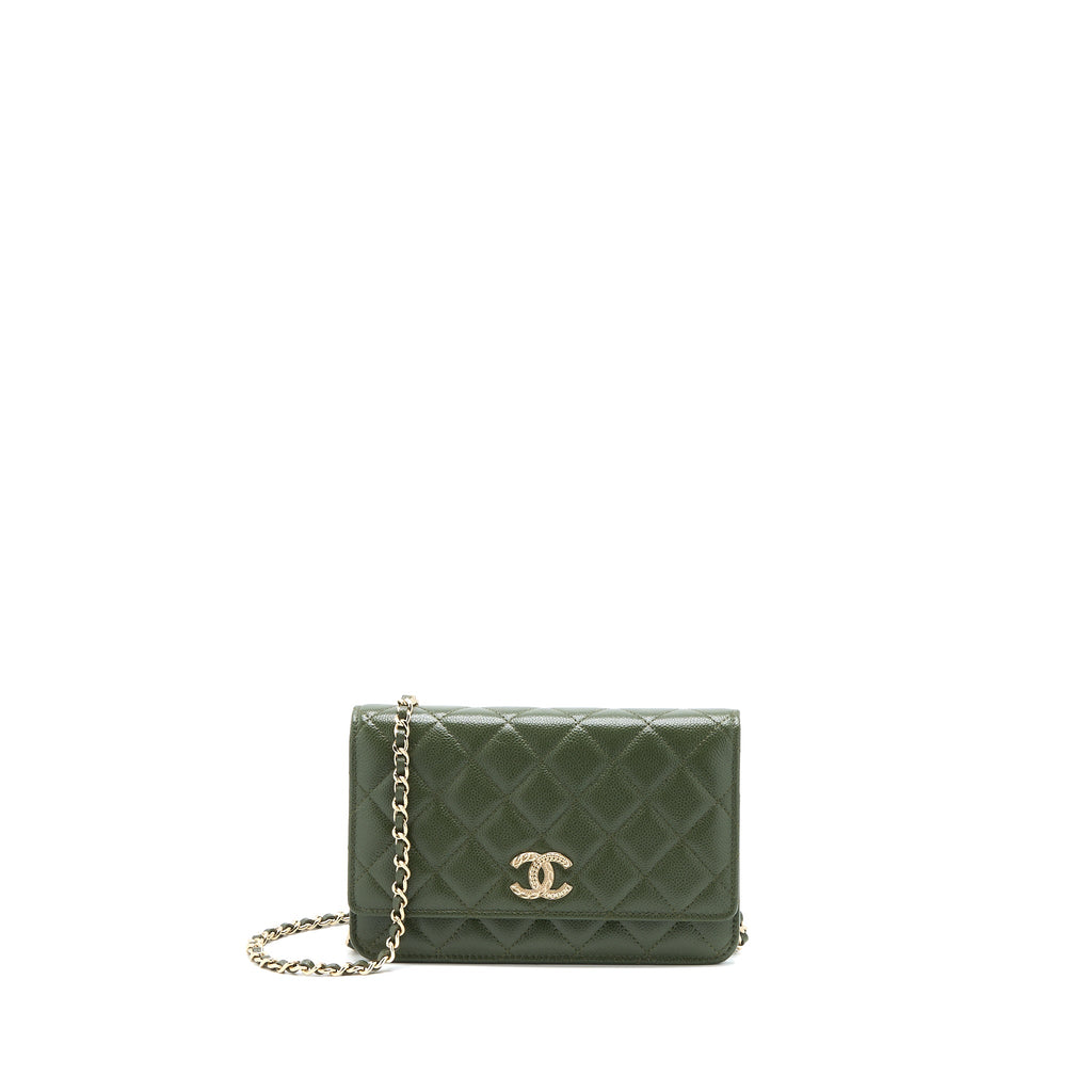 chanel-22k-wallet-on-chain-caviar-dark-green-lghw-microchip