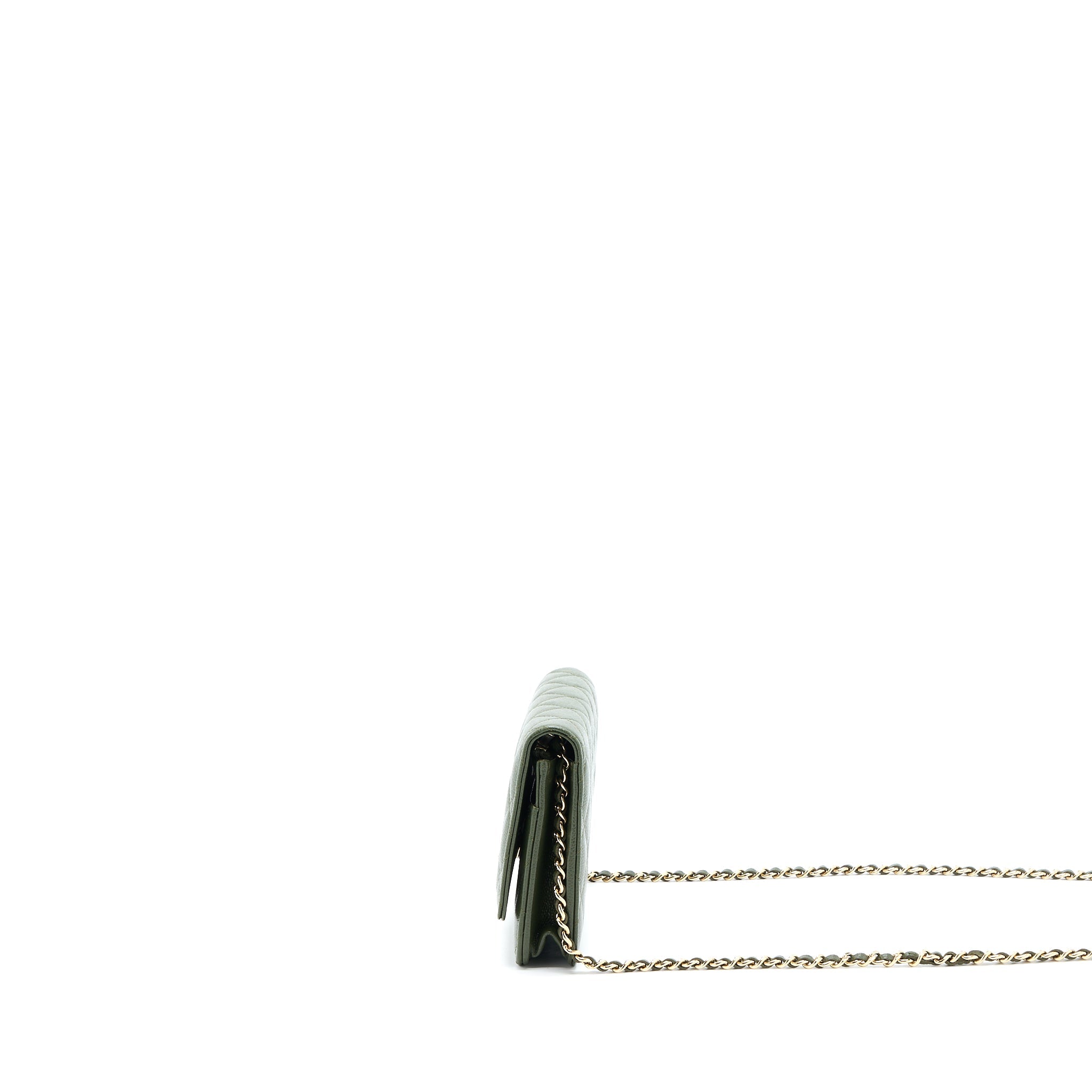 chanel-22k-wallet-on-chain-caviar-dark-green-lghw-microchip