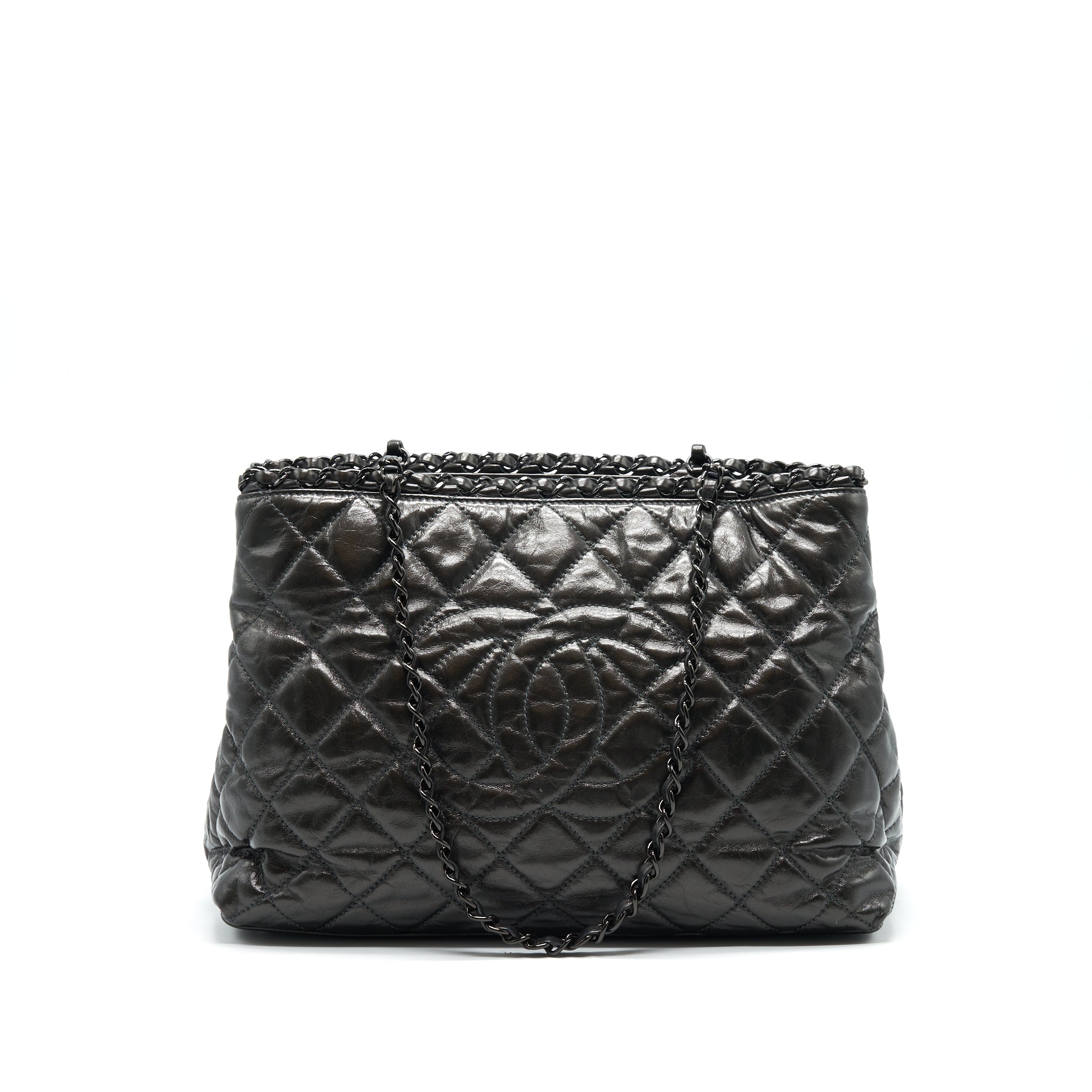 chanel-quilted-tote-bag-with-chain