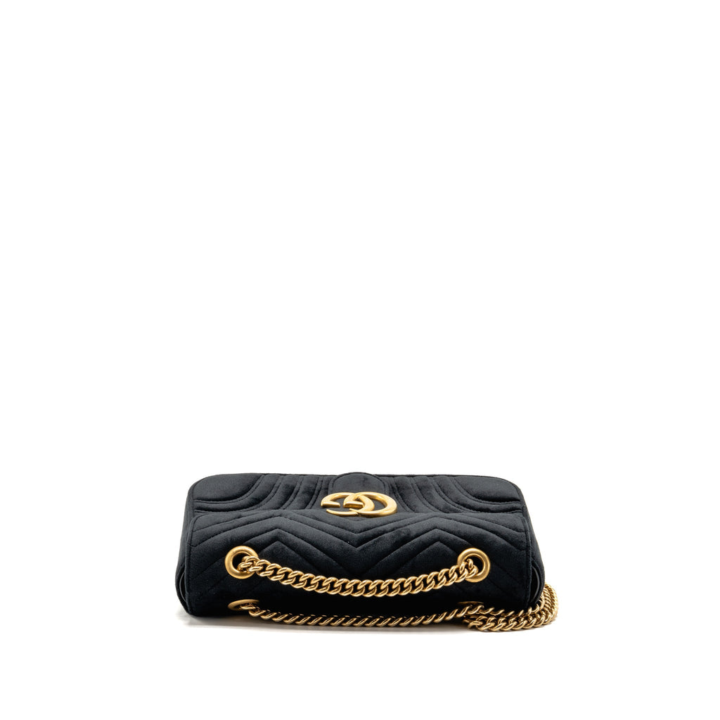 gucci-black-2