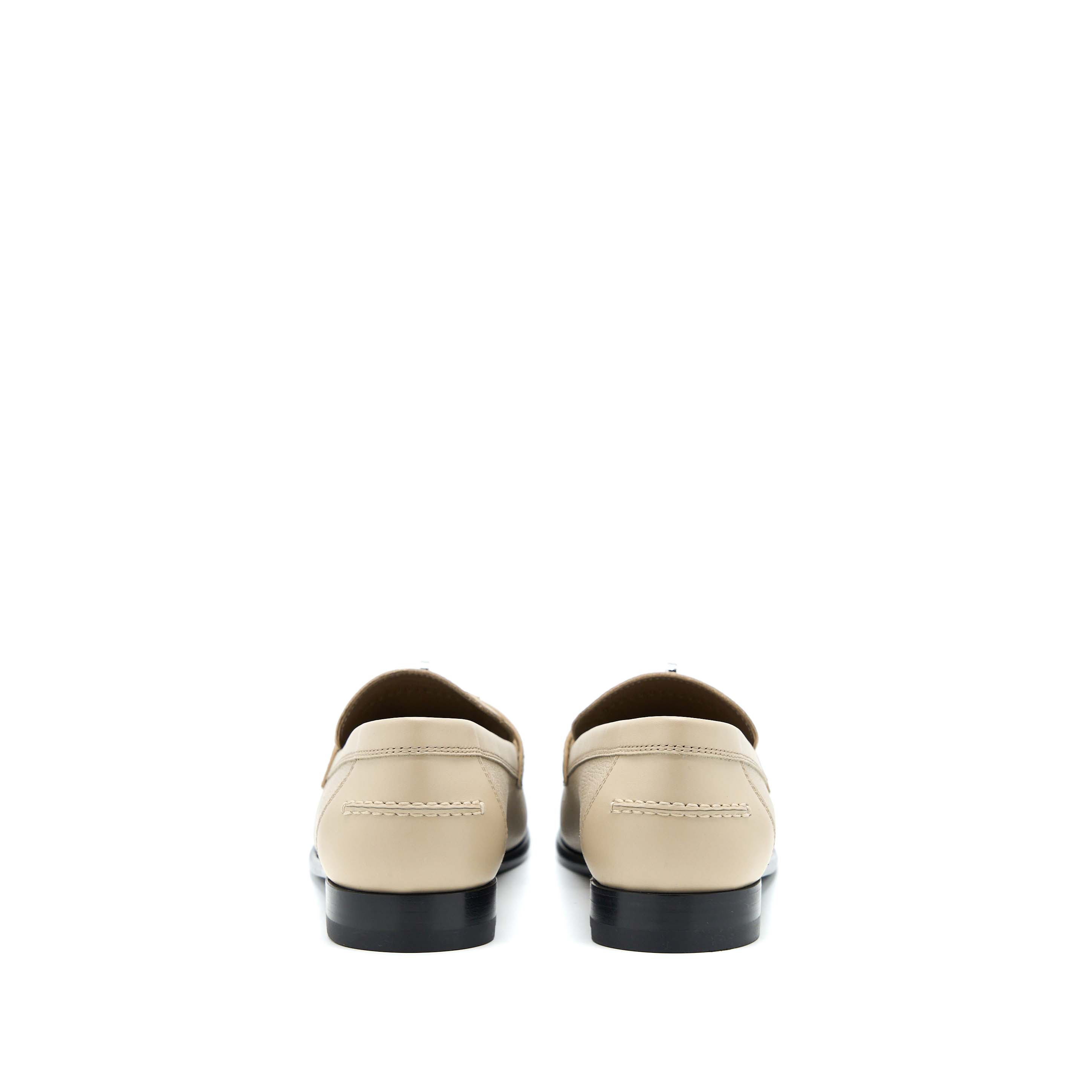 hermes-size-38-destin-moccasins-loafer-epsom-blanc-gomme-shw