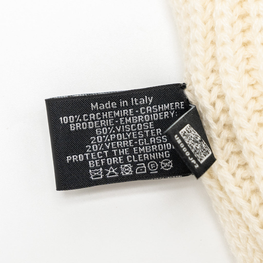 chanel-23k-chanel-letter-cashmere-scarf-ivory