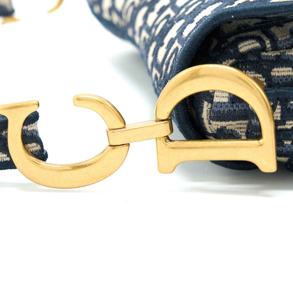 dior-saddle-bag-blue-oblique-embroidery-ghw