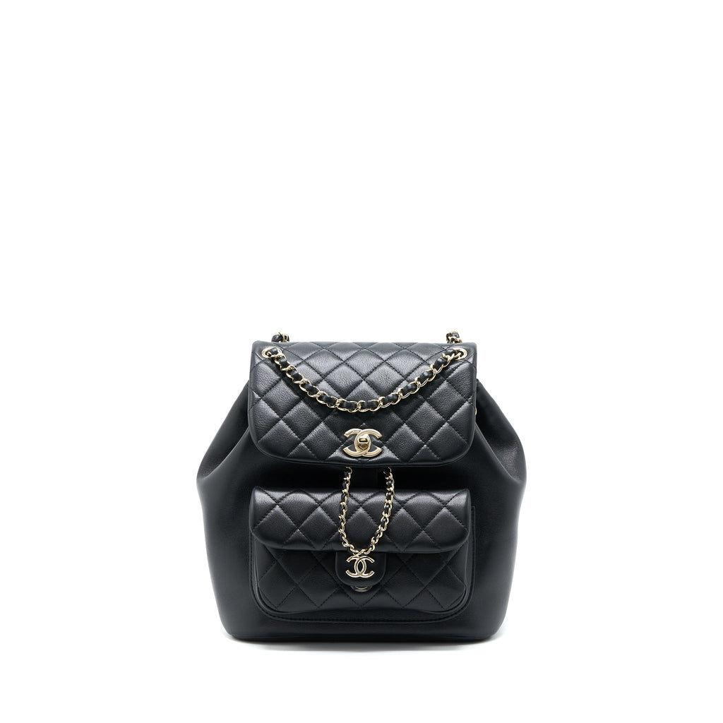 chanel-23c-large-duma-backpack-calfskin-black-lghw-microchip