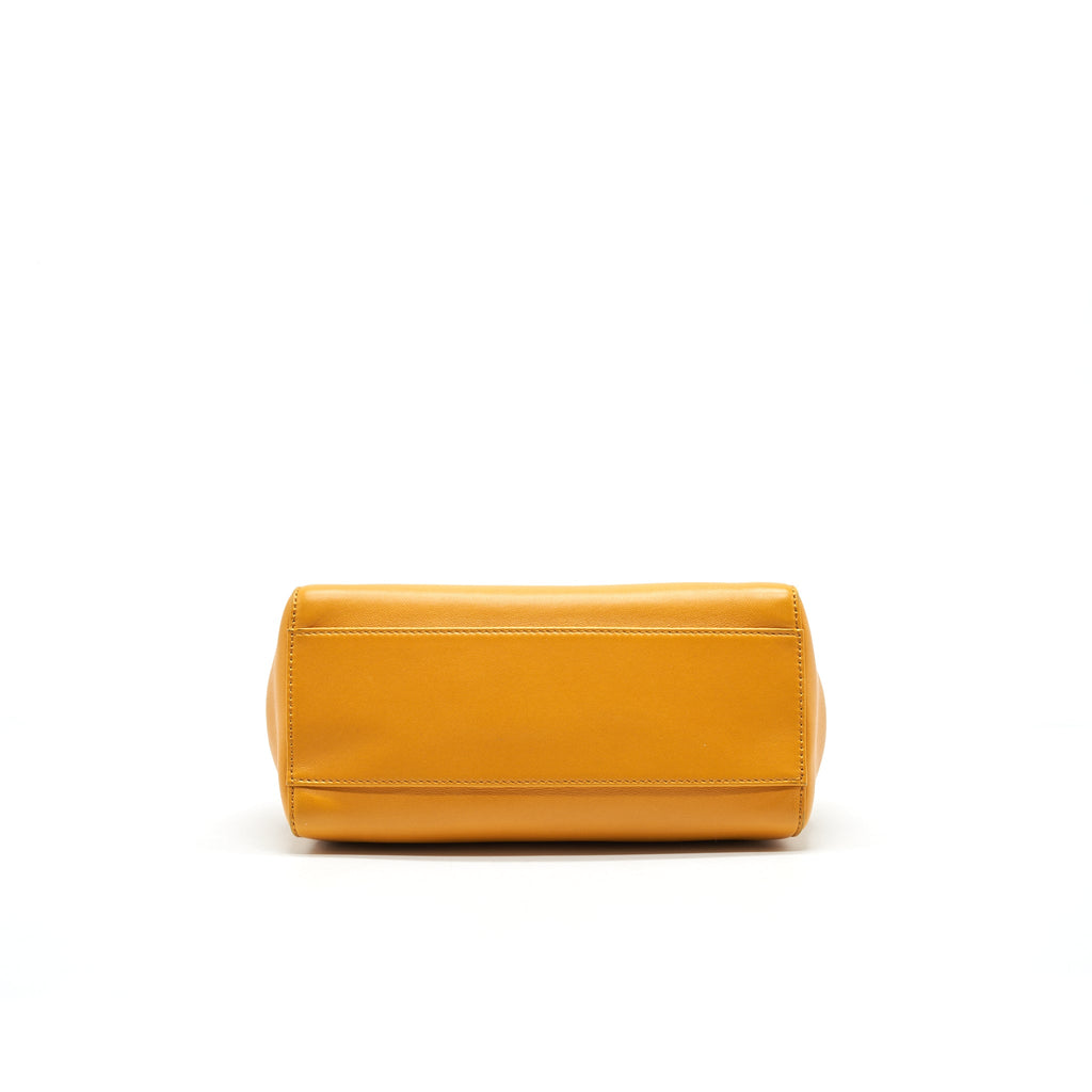 fendi-mini-peekaboo-apricot-ghw