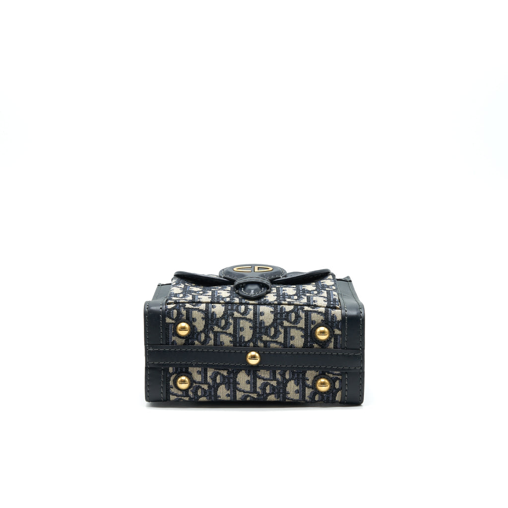 christian-dior-mini-oblique-tote-bag-1