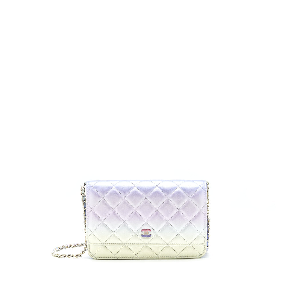 chanel-21k-wallet-on-chain-lambskin-iridescent-multi-colour-hardware