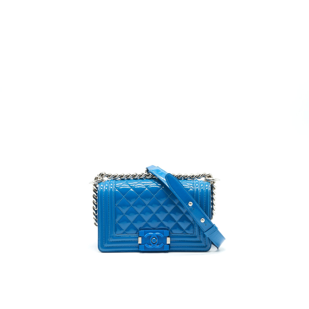 chanel-small-le-boy-bag-in-patent-leather-blue-shw