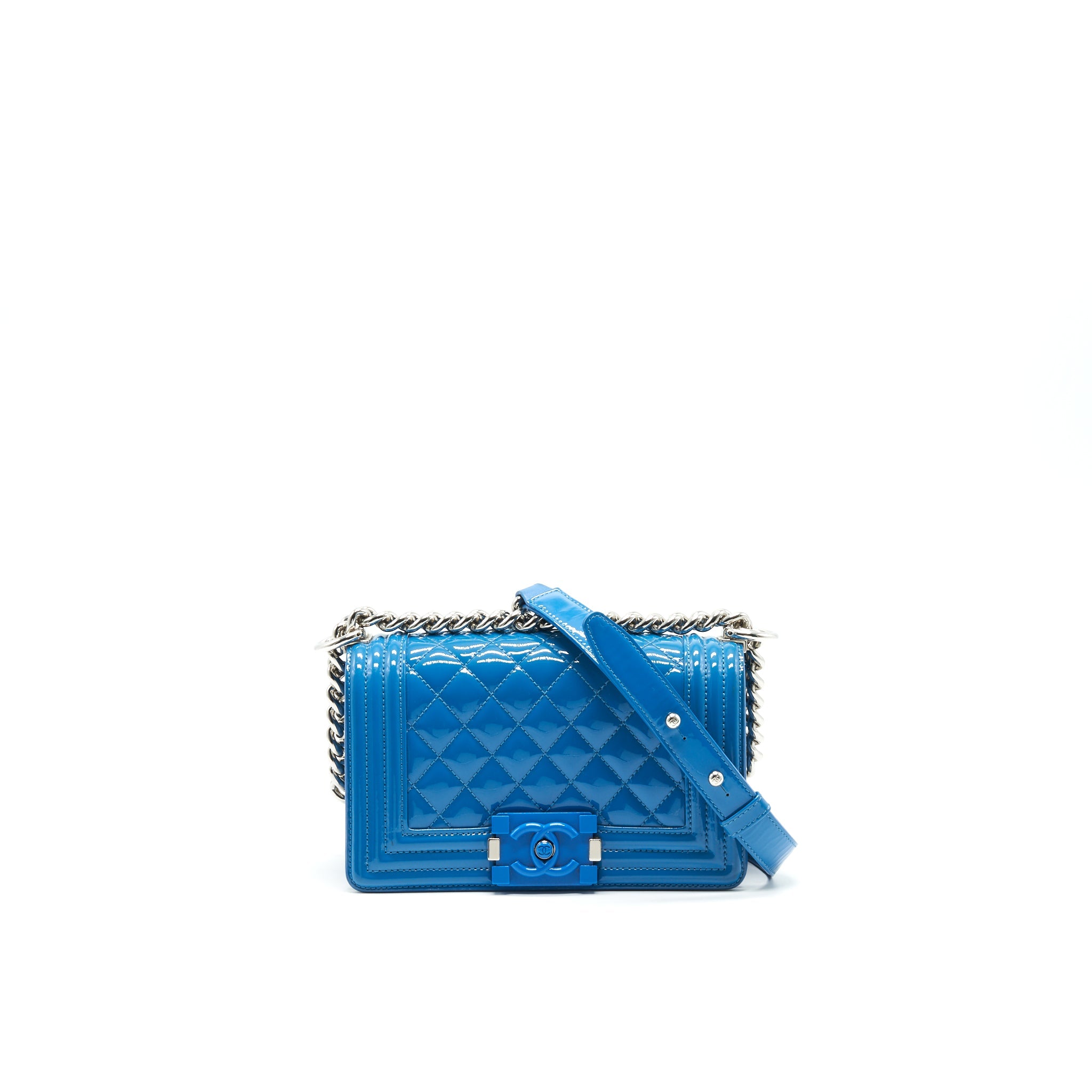 chanel-small-le-boy-bag-in-patent-leather-blue-shw